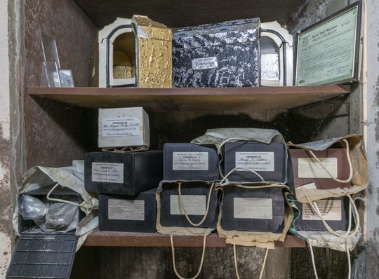 More abandoned cremains